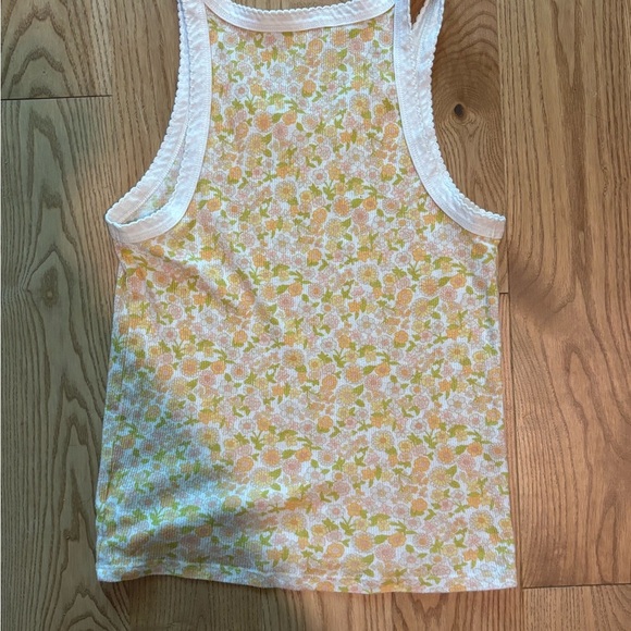 American Eagle Floral Tank Top - Picture 3 of 3
